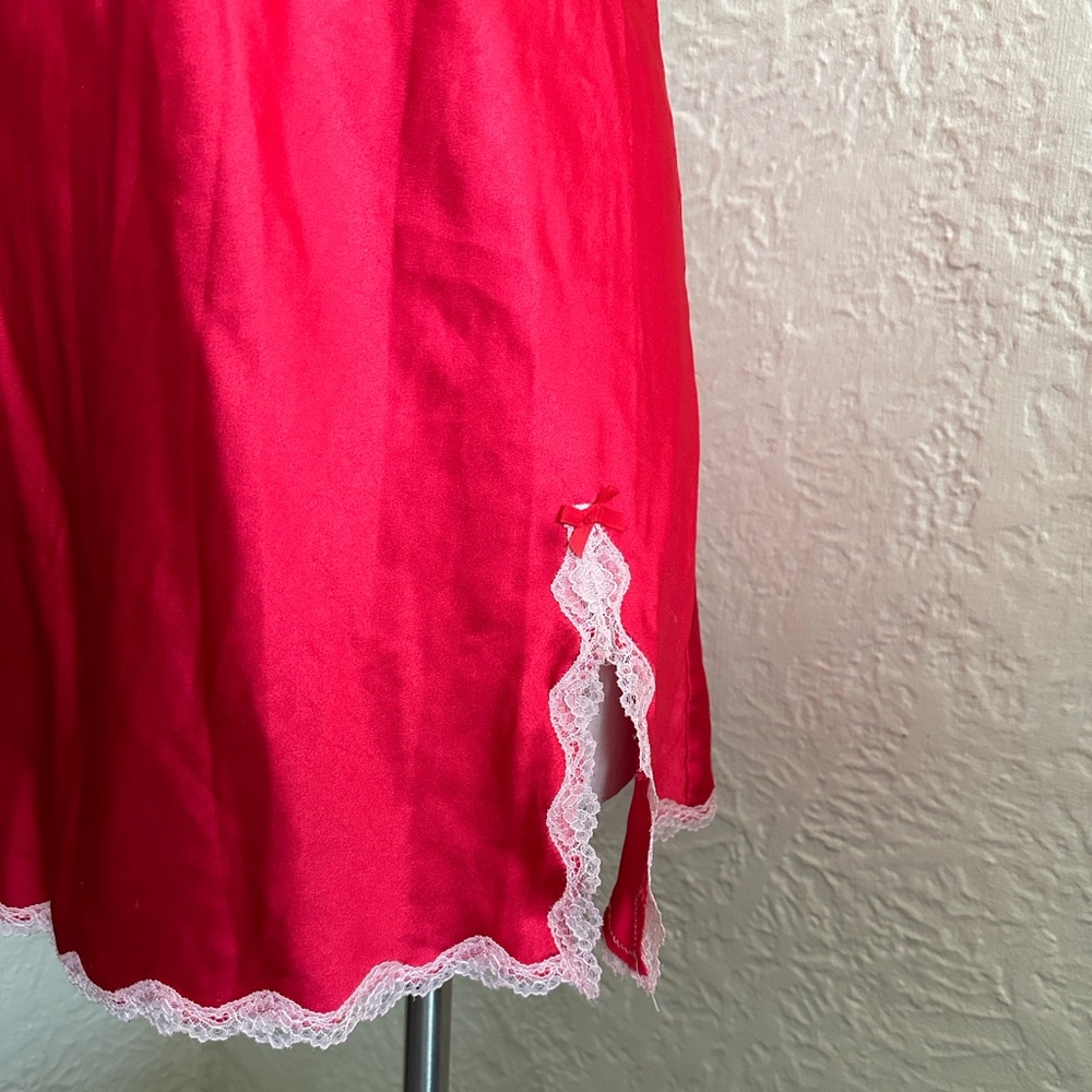 Victoria’s Secret Red Satin Lace Trim Pink Crystal Accents Slip Medium - Picture 4 of 9